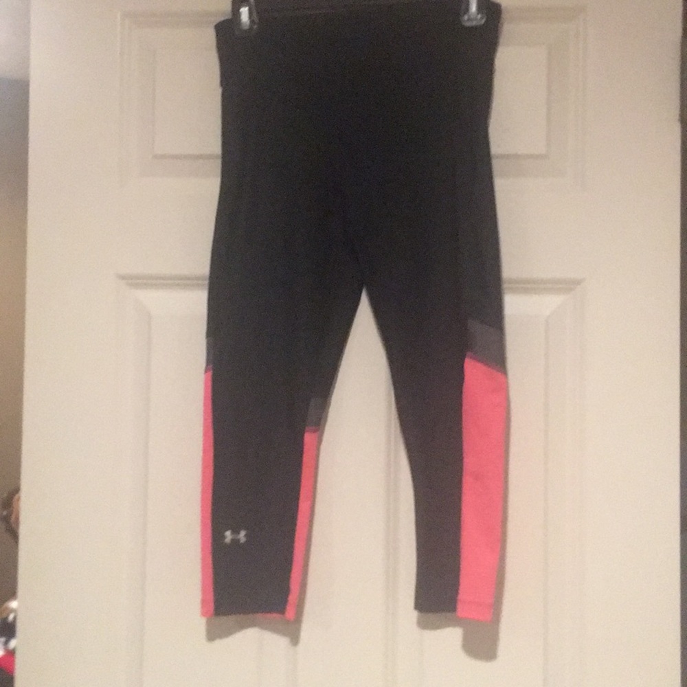 Capri length workout pants